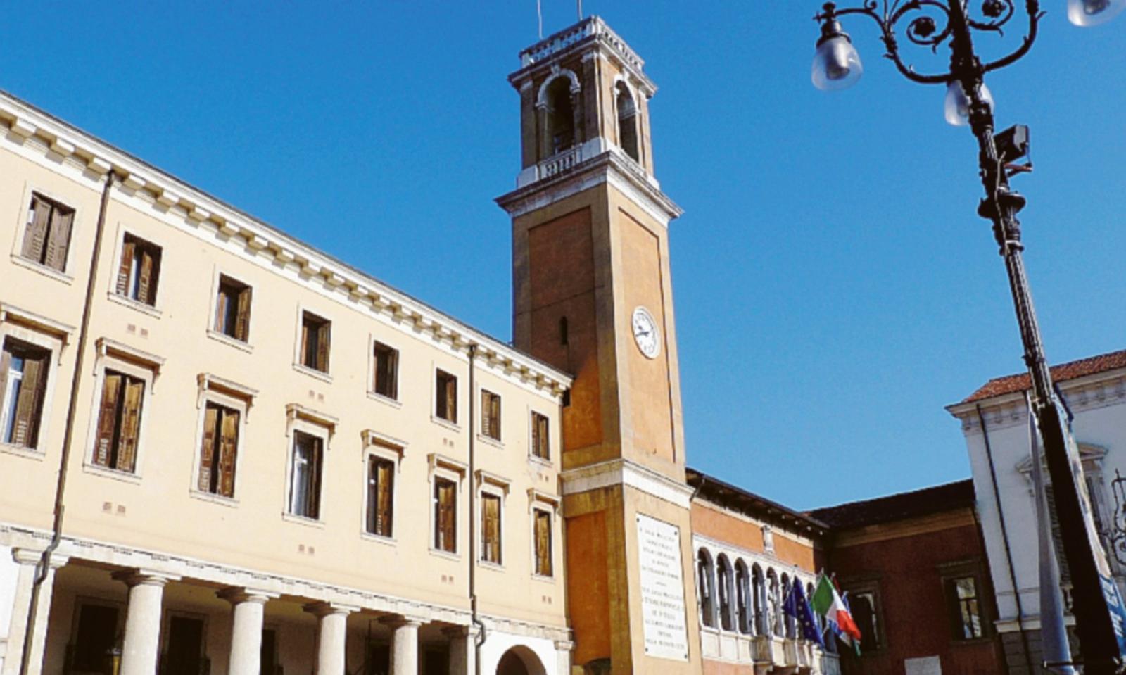 Premio di 60mila euro ai dirigenti