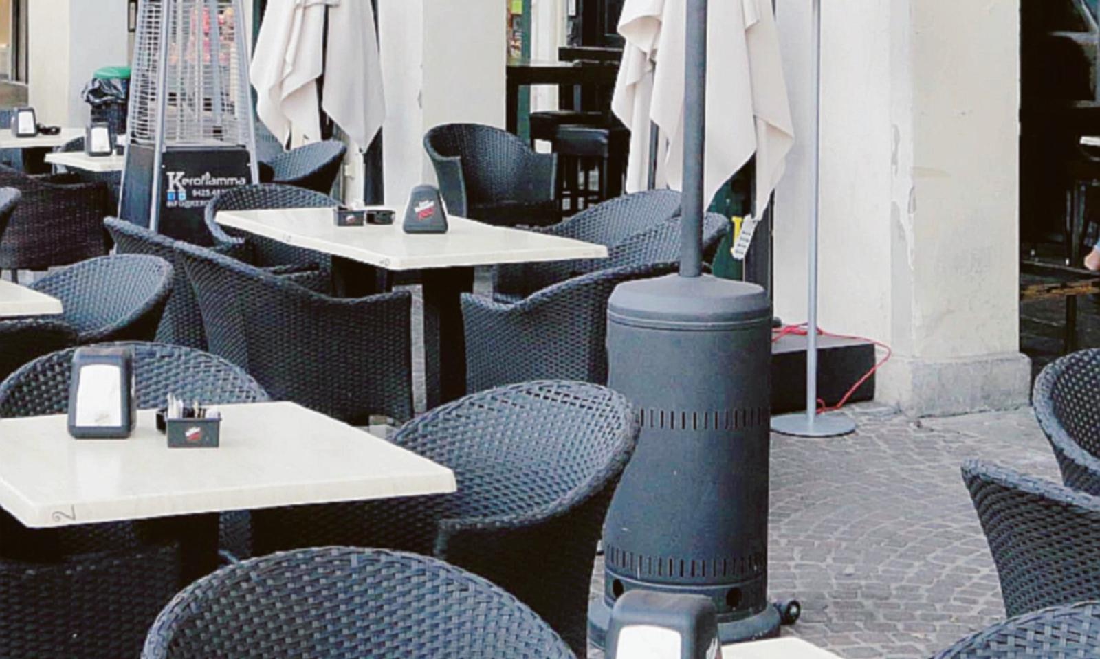 Plateatici, cauzione e non risposte