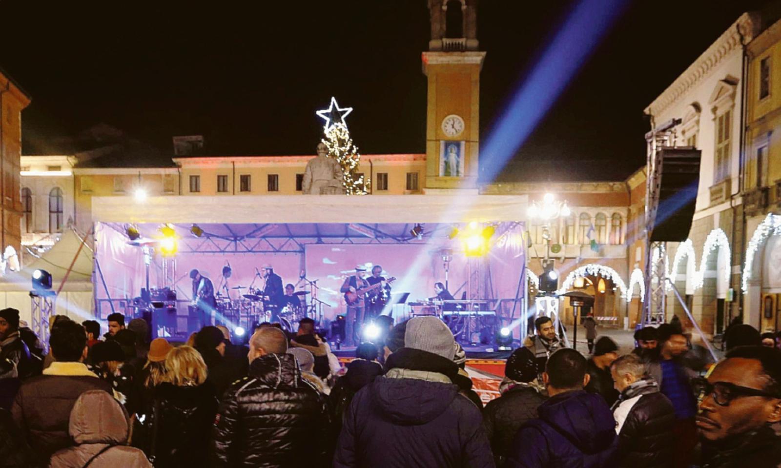 Veglione tra musica e spettacolo