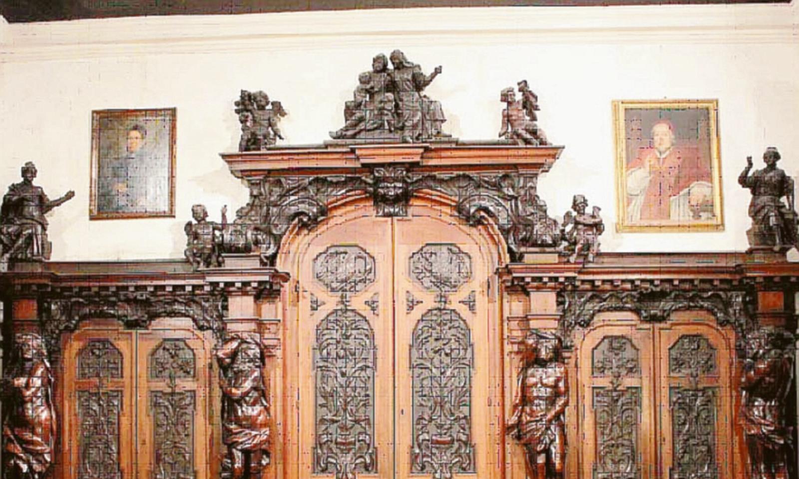 Sacrestia mangiata dal tarlo