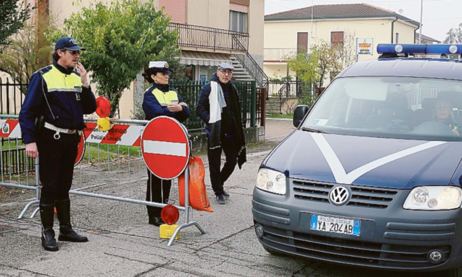Via Munerati, doppia ipotesi per risolvere il problema