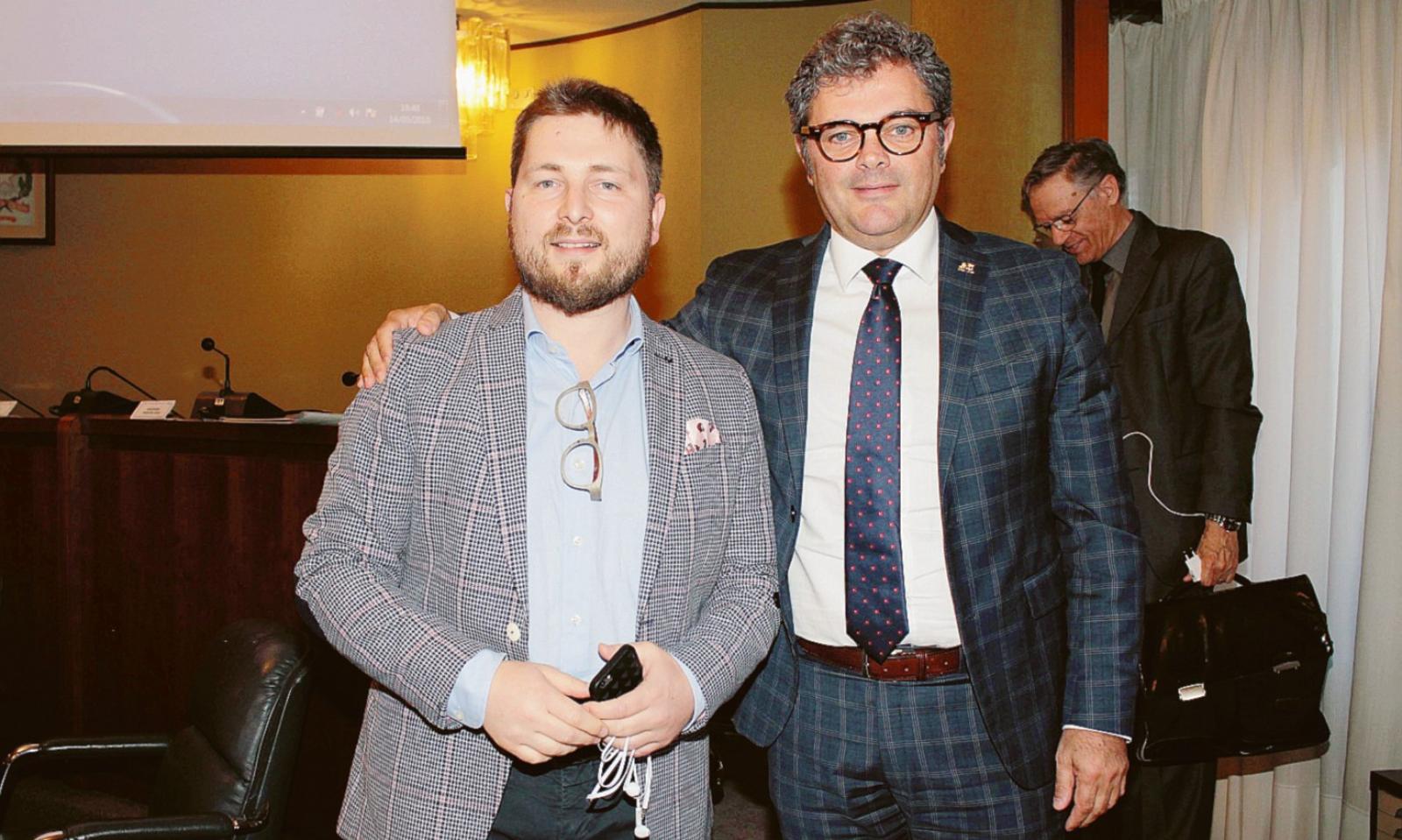 Asm, &ldquo;stop a quelle assunzioni&rdquo;