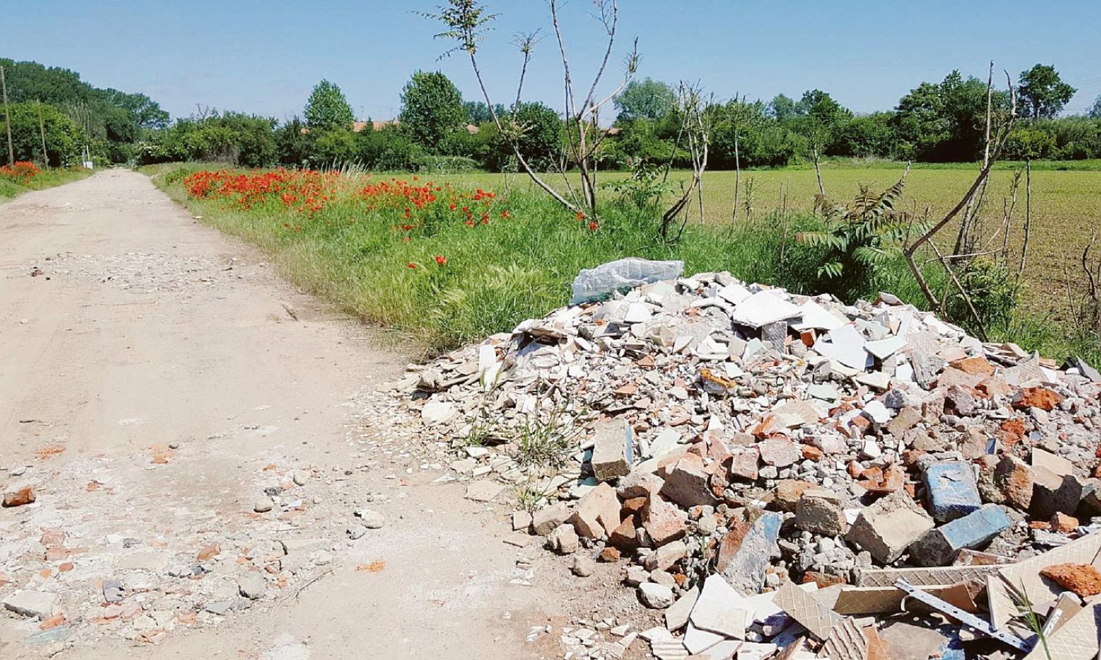 L&rsquo;Antimafia: in Polesine strade costruite con i veleni