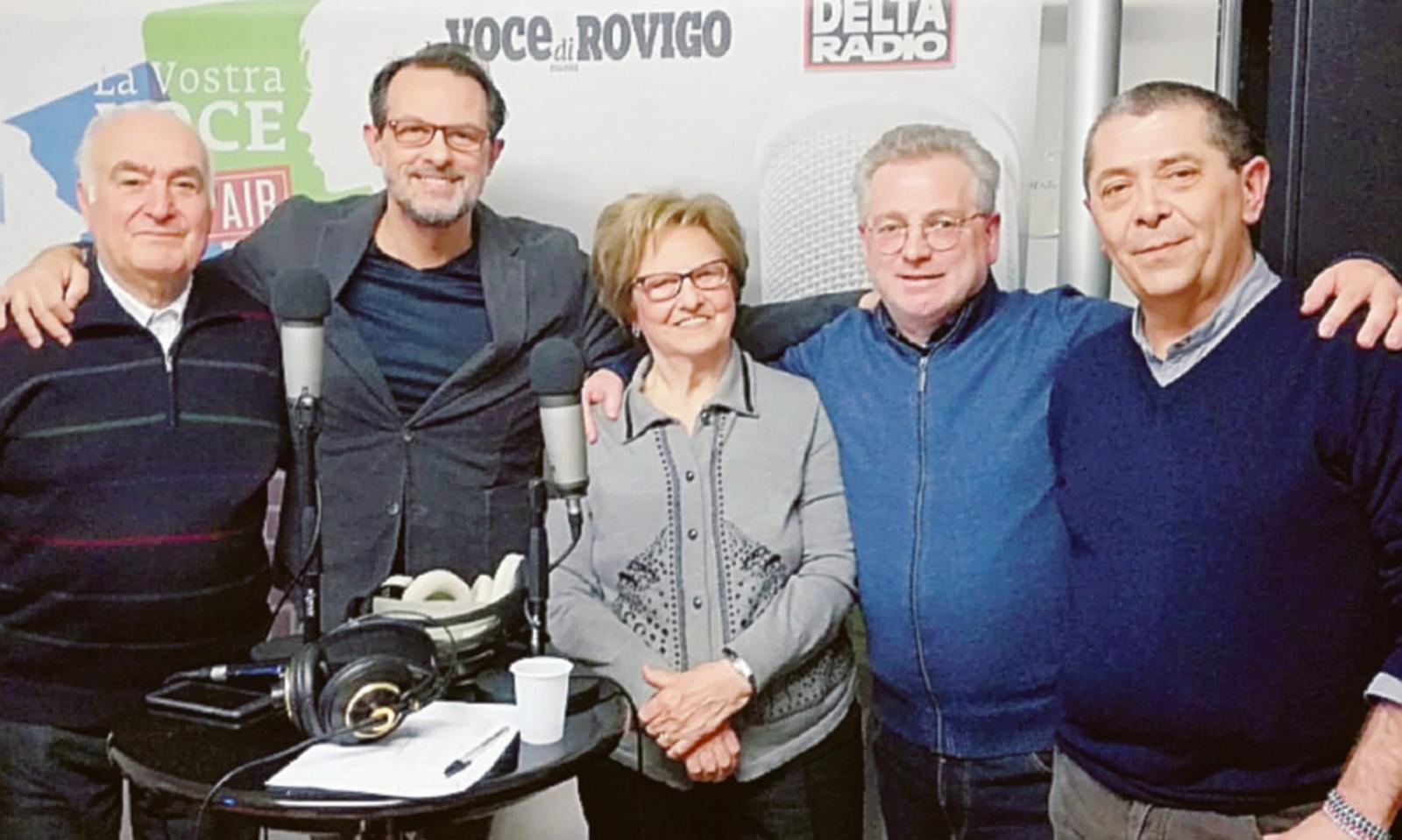 Sara e Fabio, emozione dal Papa