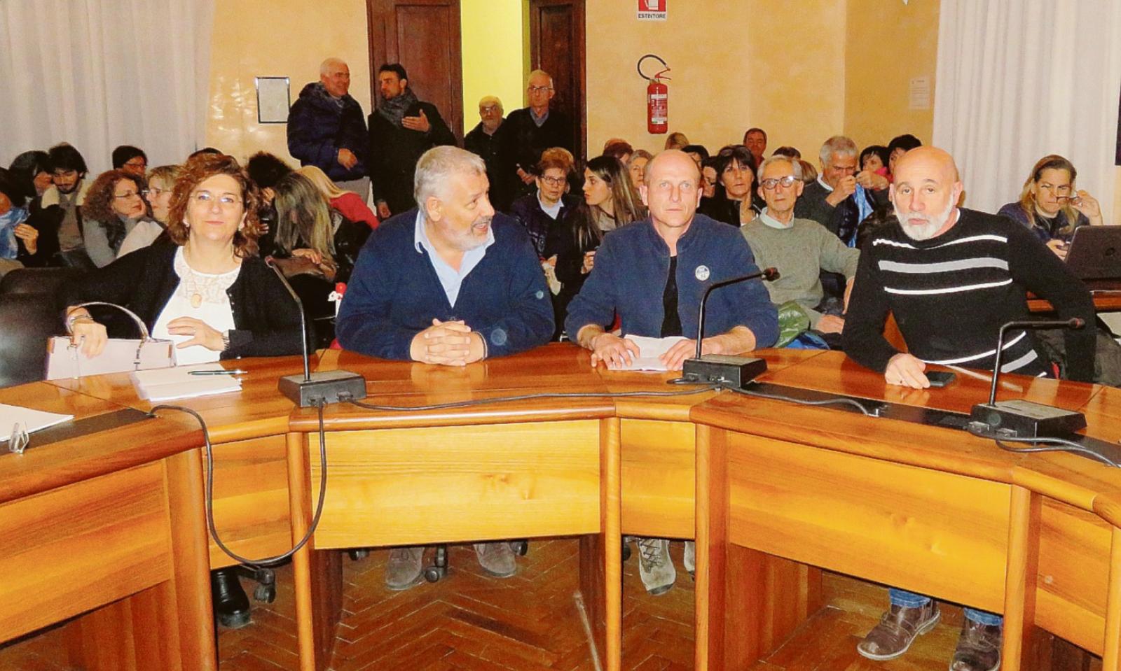 Csa in frantumi l&rsquo;intesa in aula