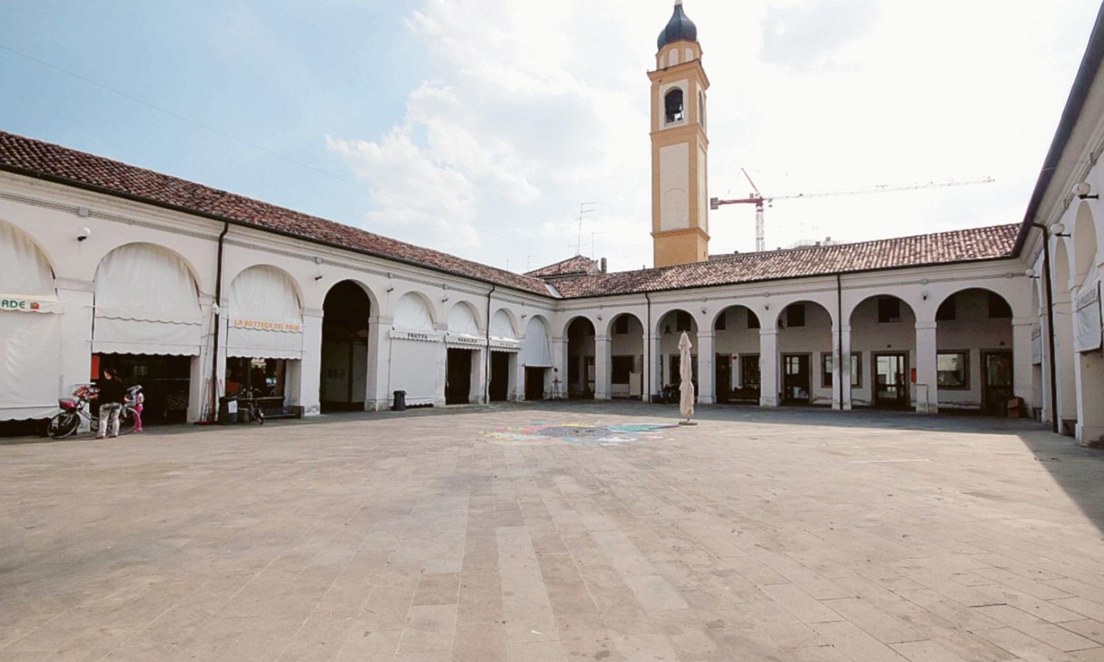 La vuota piazza dei desideri