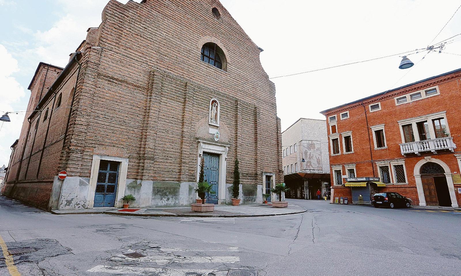 Corso aperto tra due aree Ztl 