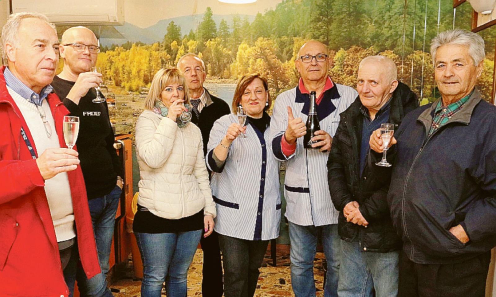 Top Bar, hanno partecipato in 52