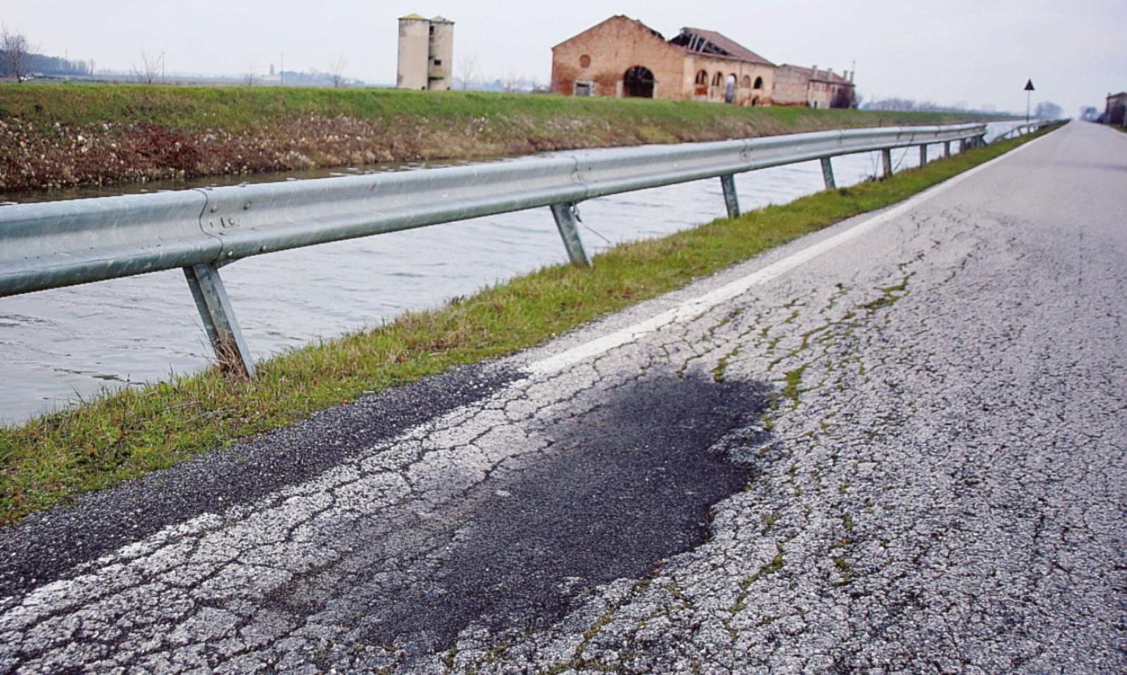 &ldquo;Noi, prigionieri del senso unico&rdquo;