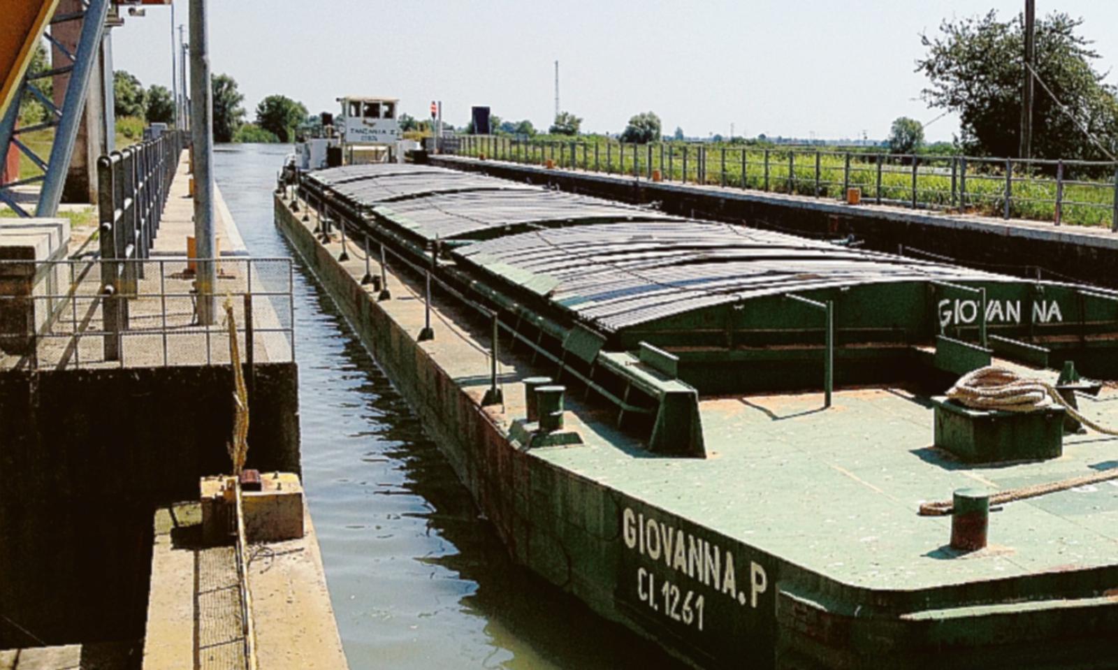 "Usare l'acqua, ecco la soluzione contro l'inquinamento"