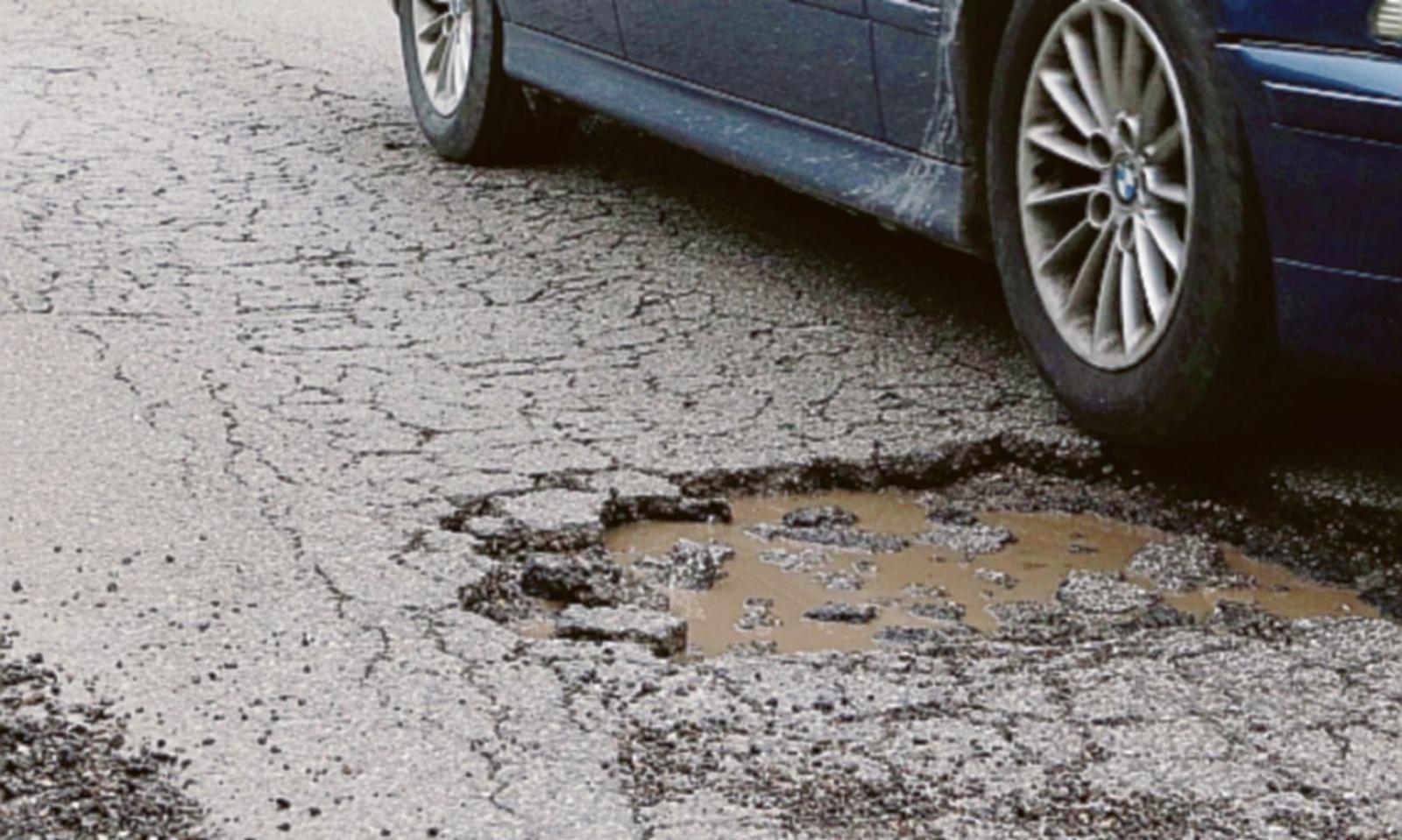 Buche, un&rsquo;emergenza d&rsquo;asfalto