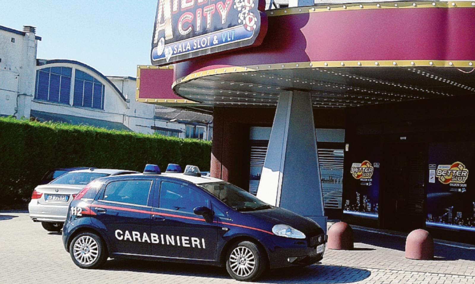 Rapina per potere giocare alle slot