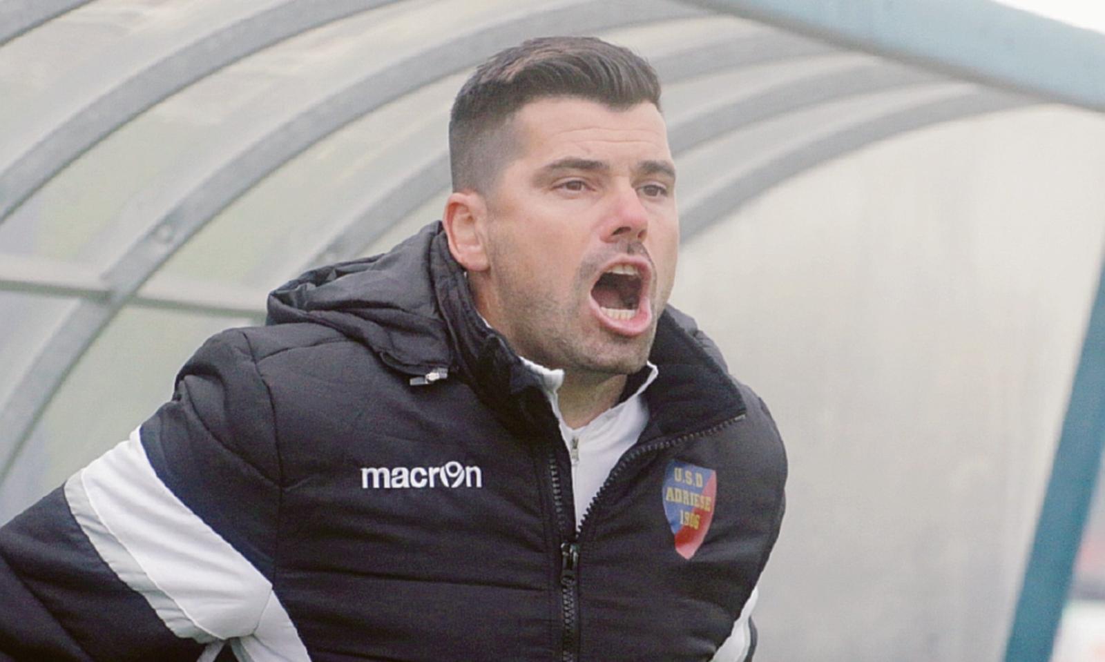 Adriese, rebus allenatore