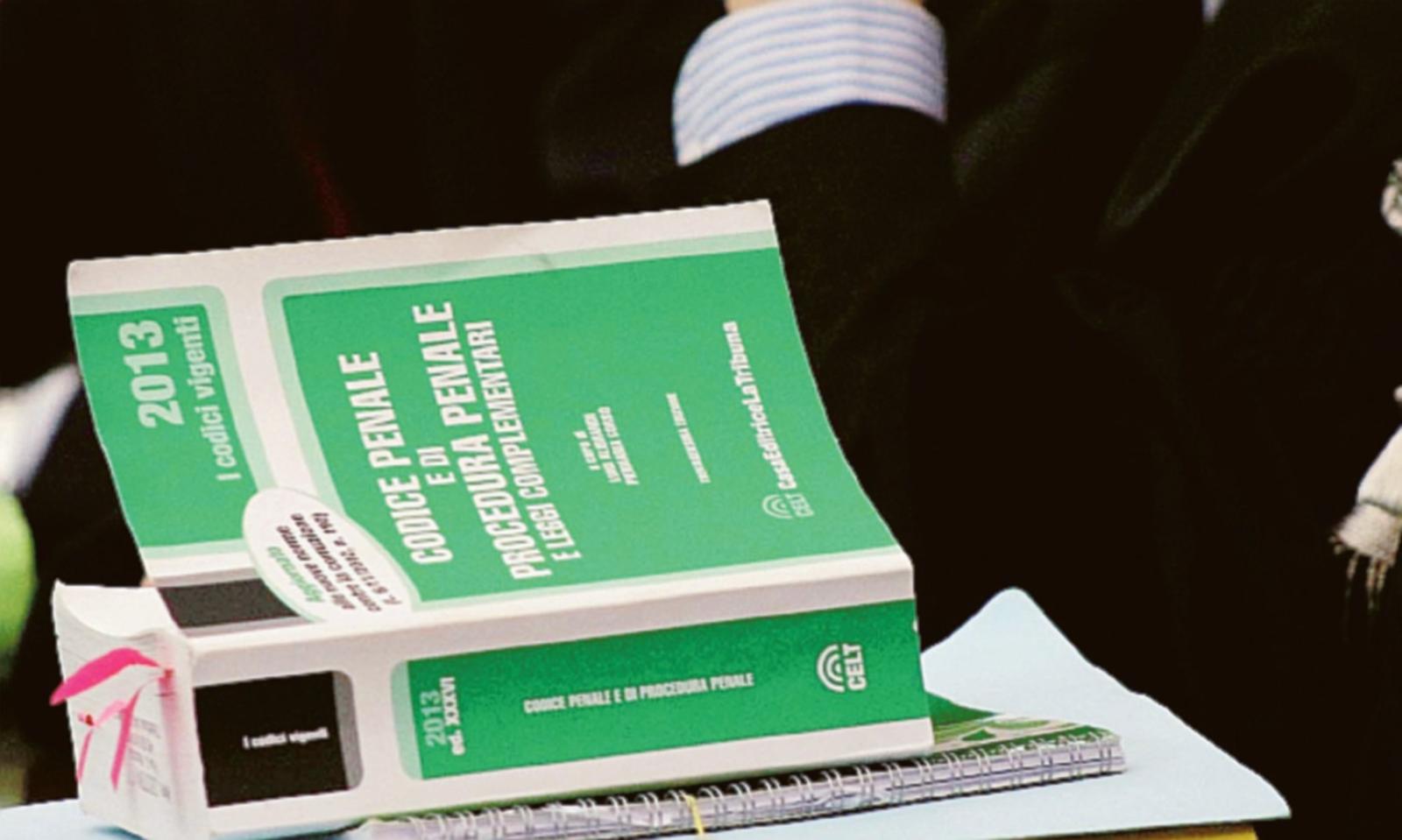 Il giudice &ldquo;promuove&rdquo; tre dipendenti dell&rsquo;Ater