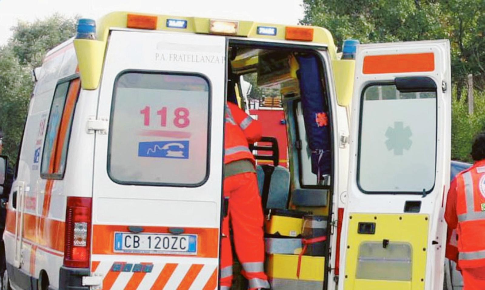 Salvata dagli angeli della spiaggia