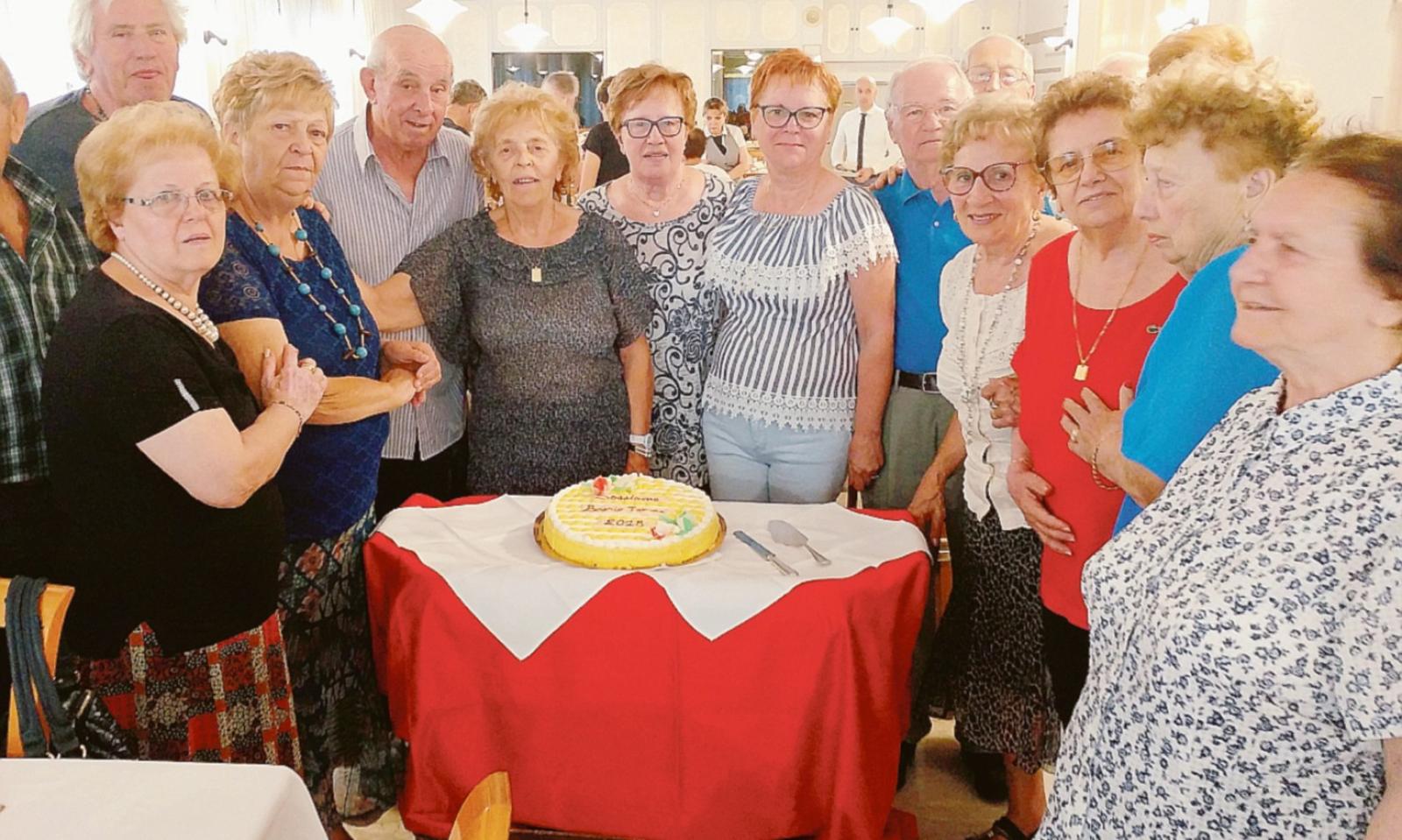 Auser porta gli anziani al mare
