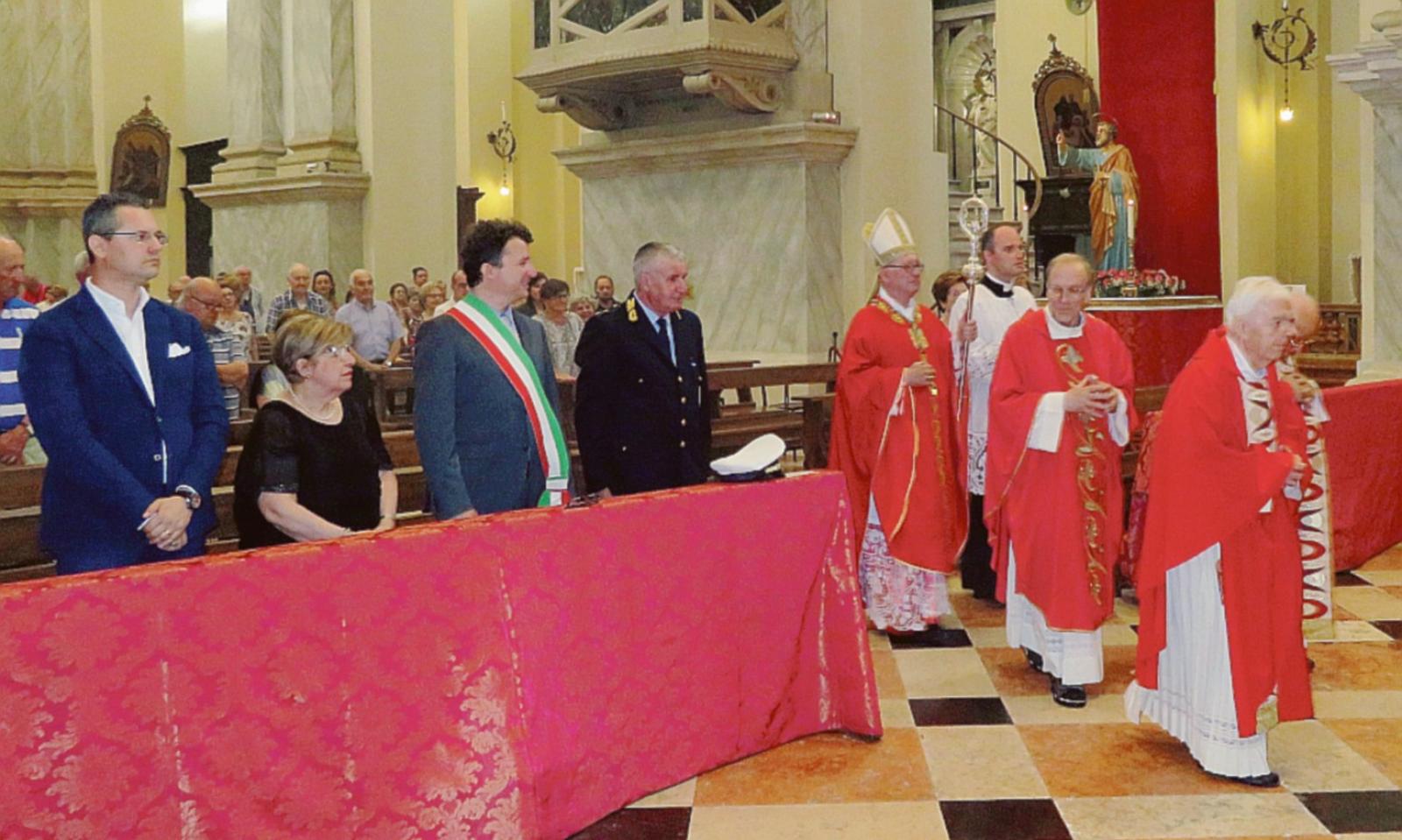 &ldquo;Papa Francesco sotto attacco&rdquo;