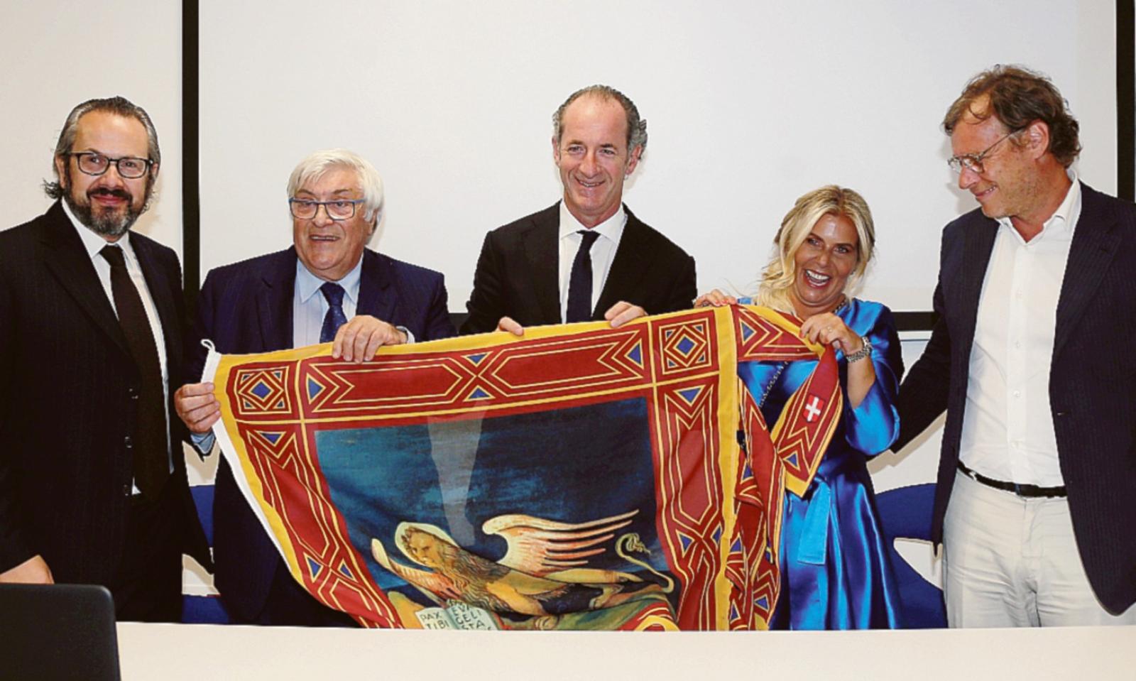 Zaia: &ldquo;Nessuno ferma l&rsquo;autonomia&rdquo;