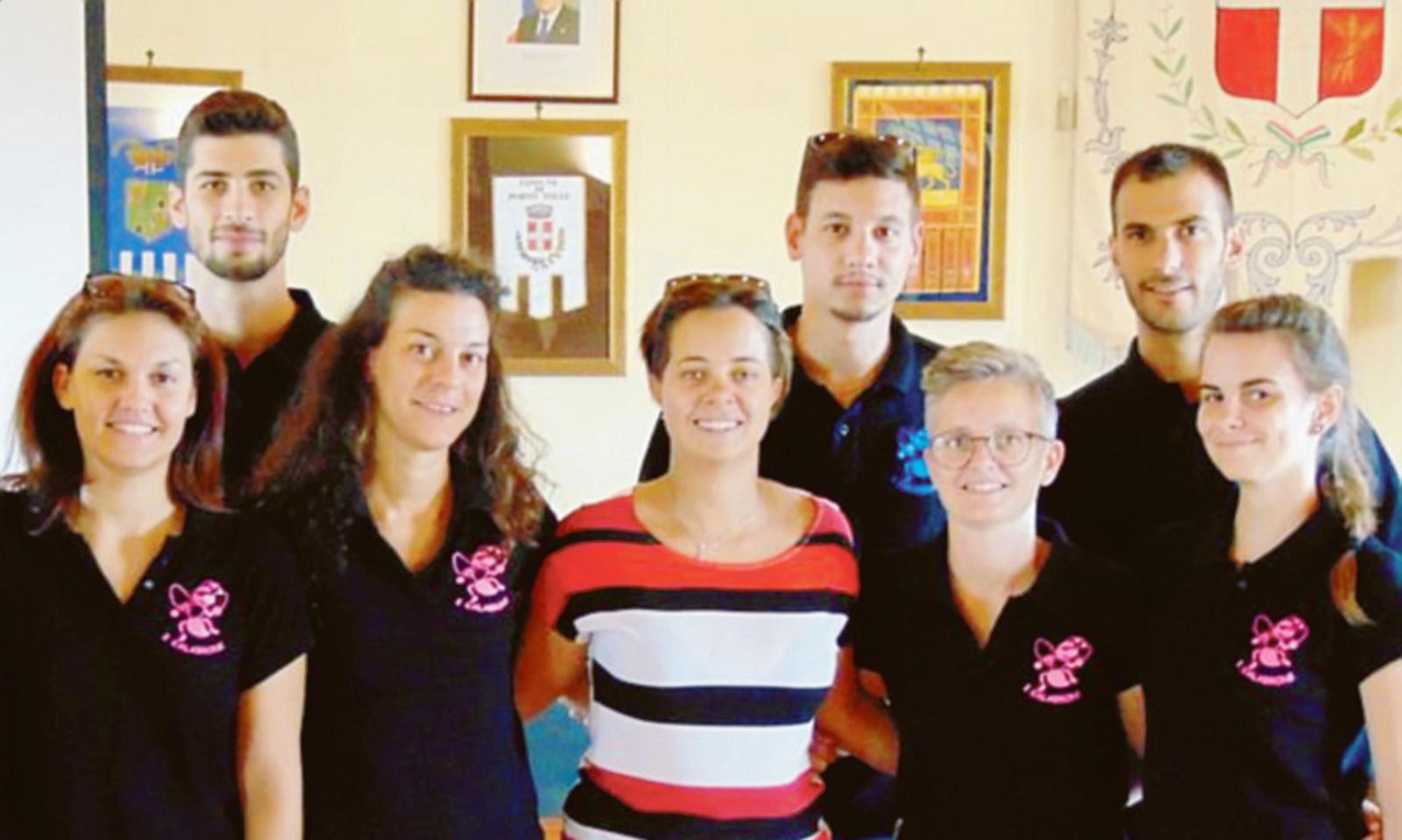 Calabroni e Comune da applausi