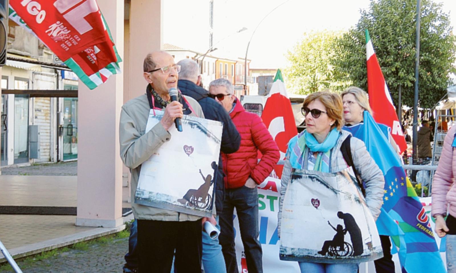 &ldquo;La cittadinanza apra gli occhi&rdquo;