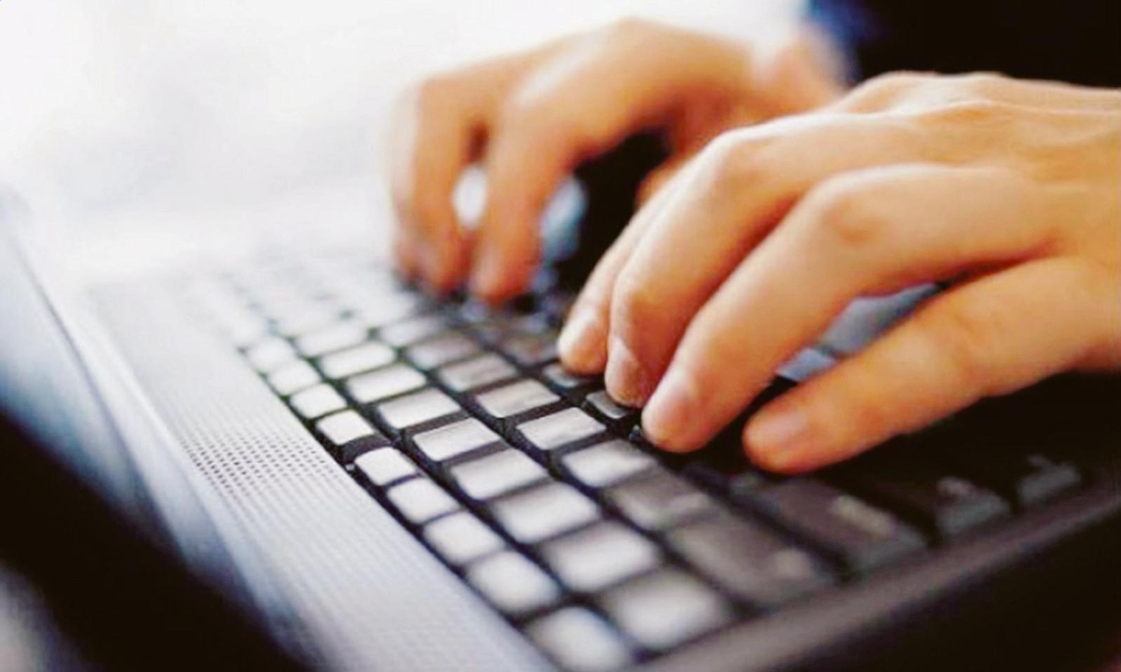 Minori in rete, un webinar di Poste Italiane