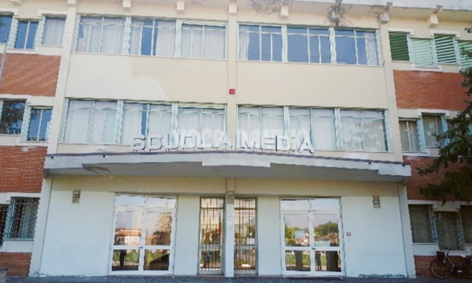 Scuole medie senza pi&ugrave; sprechi