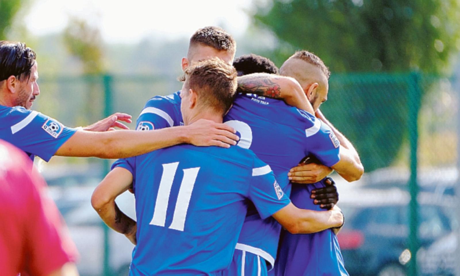 E&rsquo; la fiera del gol: che derby!