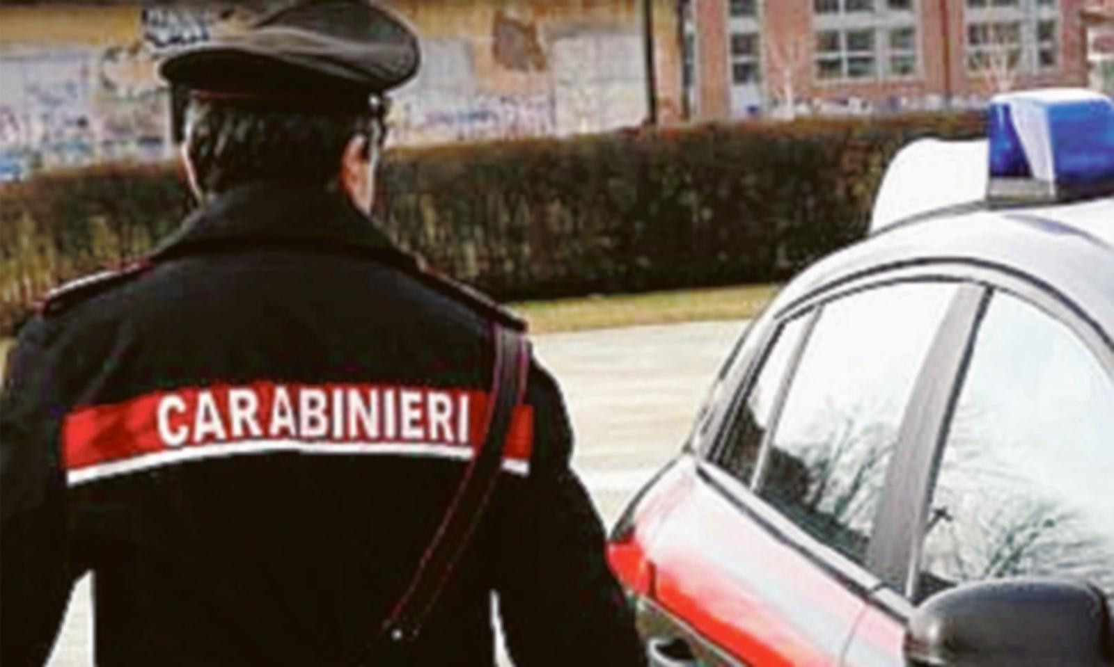 Scoperte slot illegali nel retro di un bar