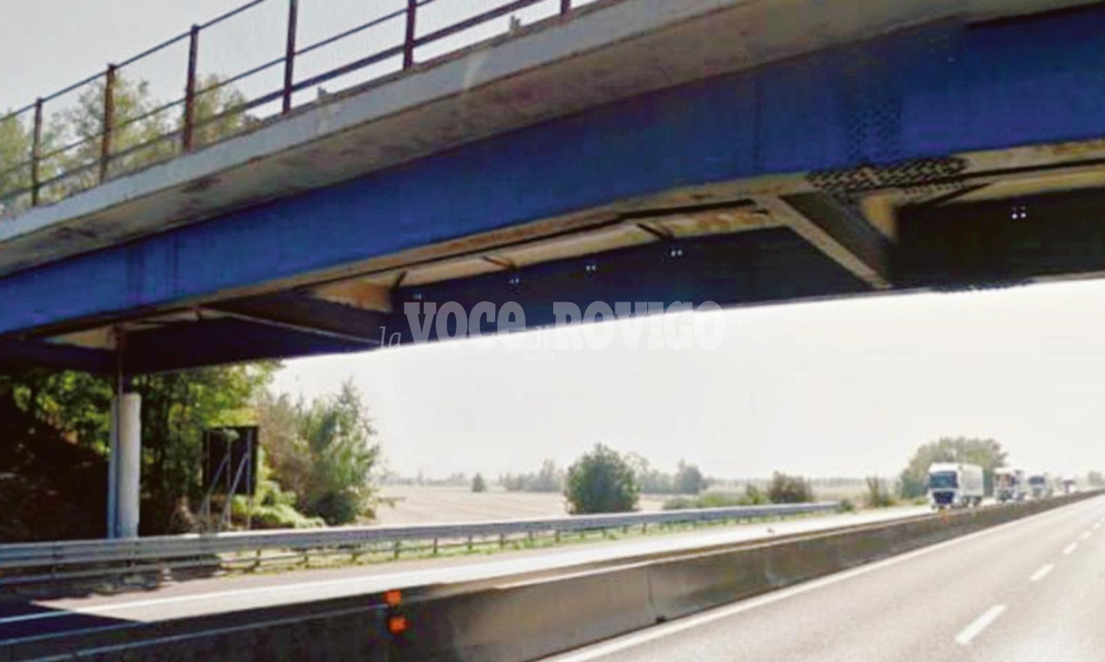 Il ponte riapre a tempo record