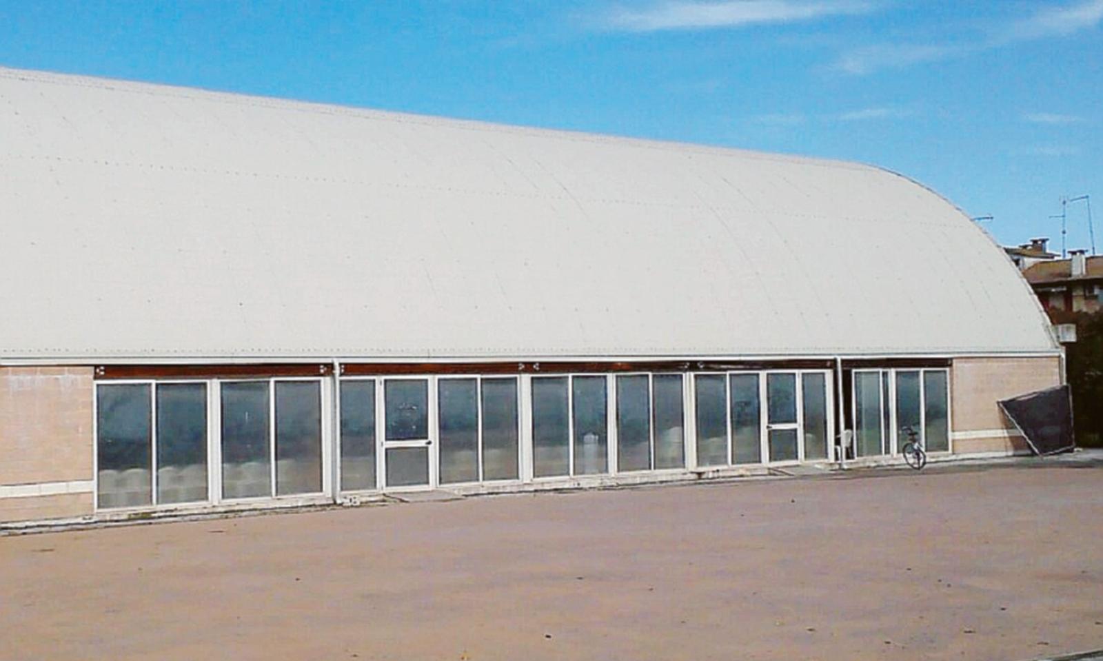 Trombini &ldquo;sfida&rdquo; il palasport