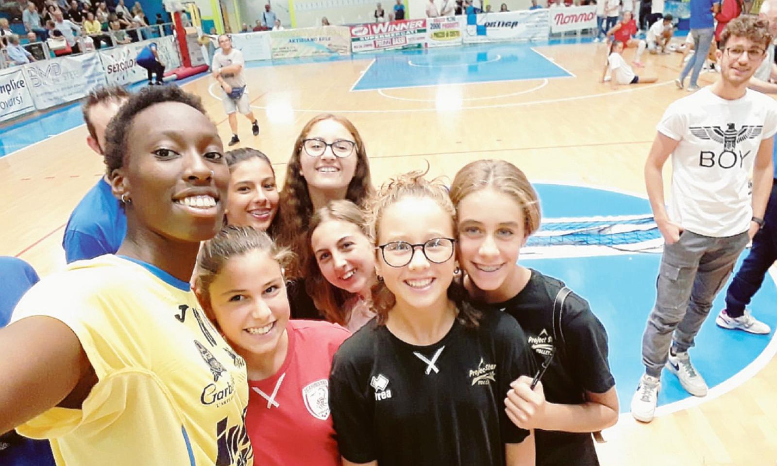 Il selfie con le campionesse
