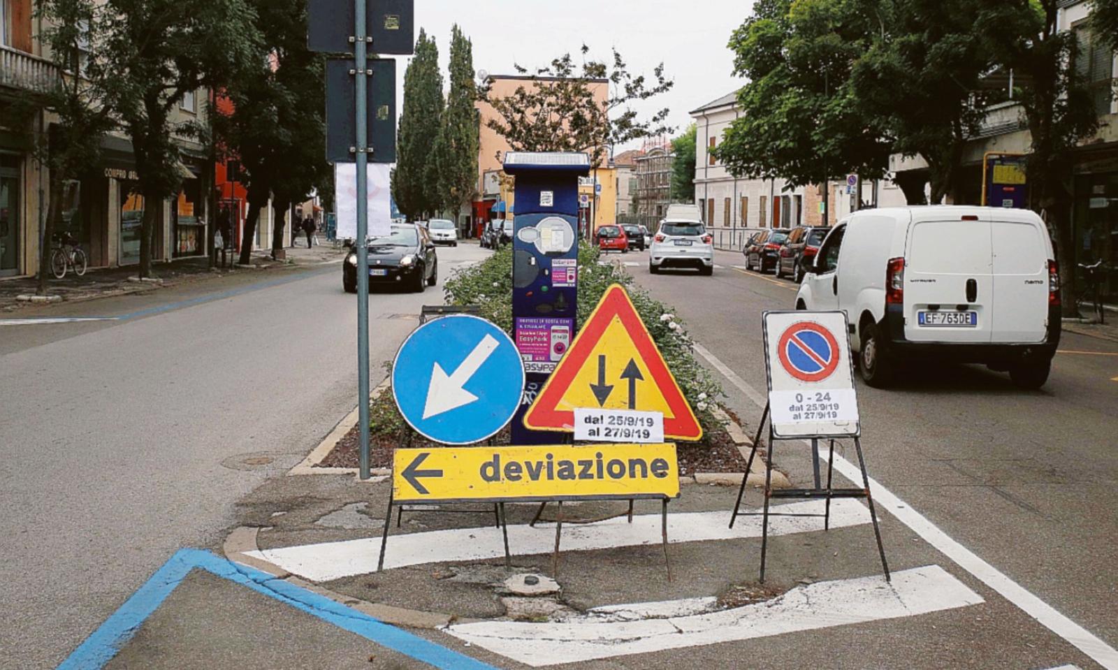 Caos viabilit&agrave; per rifare l&rsquo;asfalto