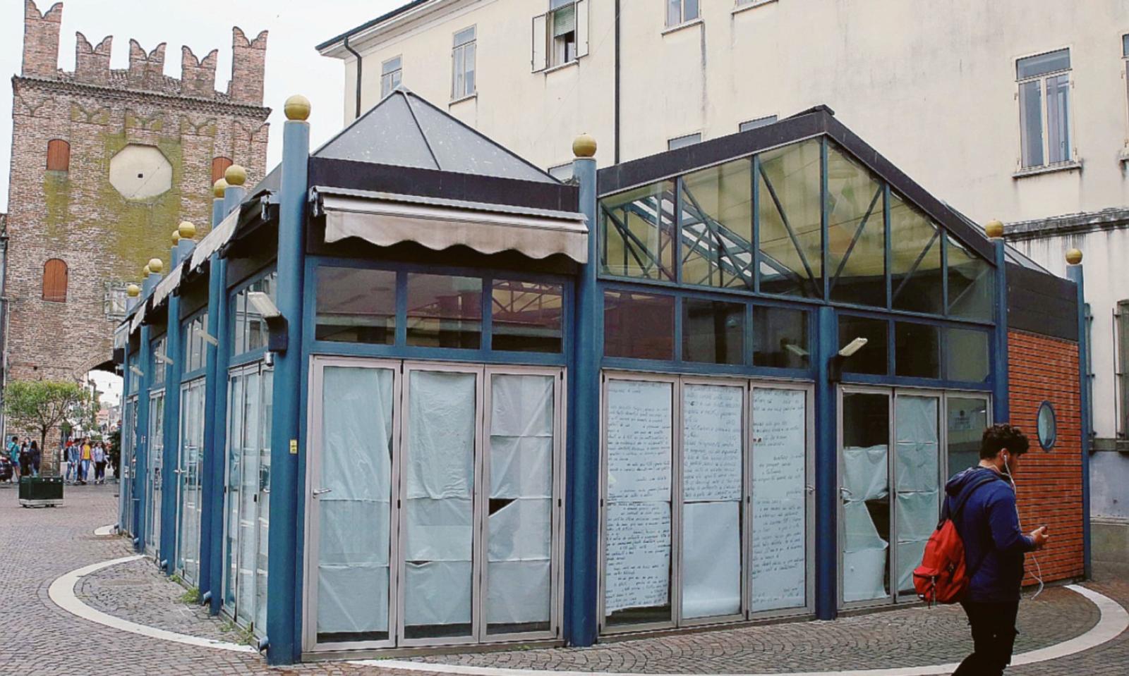 Chiosco, ora tutti lo vogliono