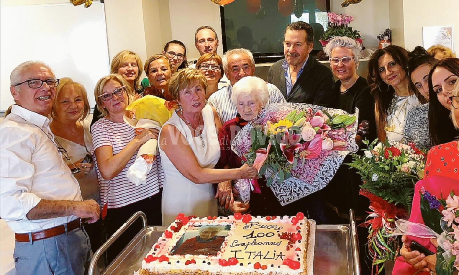 Festa per i cent&rsquo;anni di Ines