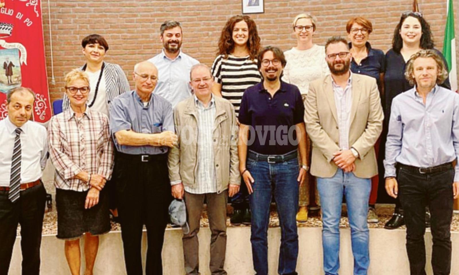 I sacerdoti accolti in Comune