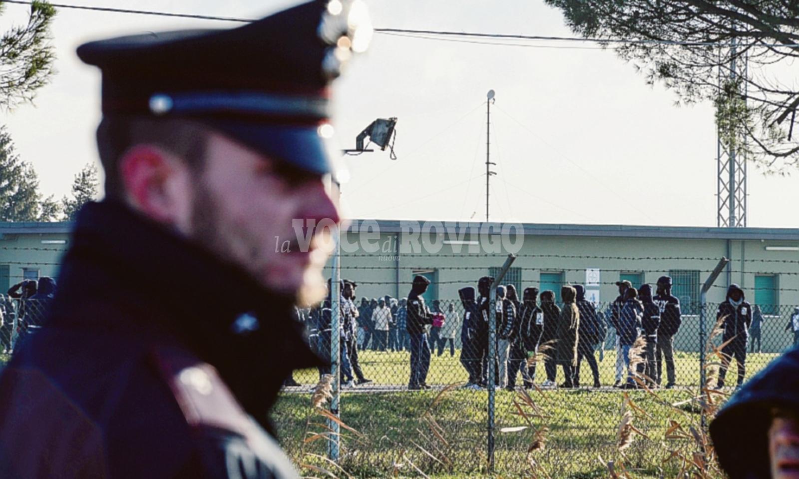 Profughi, 12 a rischio processo