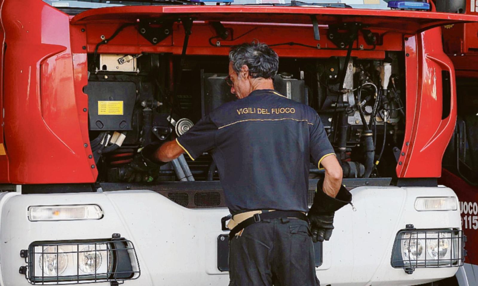 L&rsquo;Sos dei pompieri: &ldquo;Senza forze&rdquo;