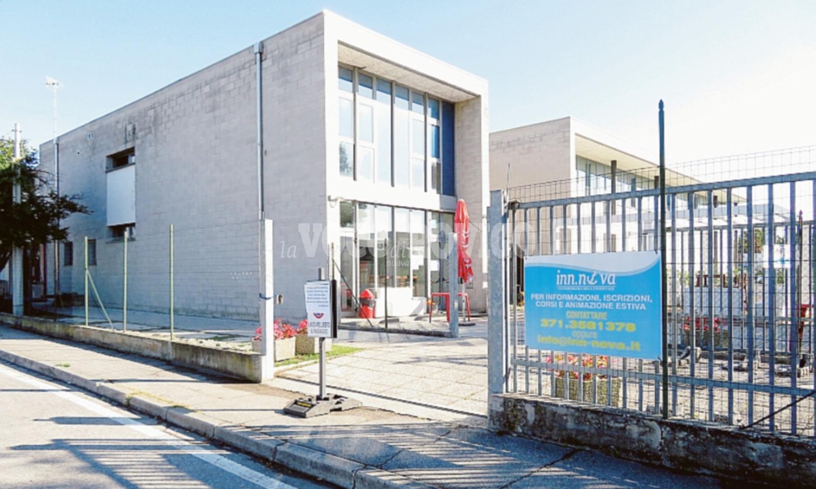 Piscina, avviati i licenziamenti di 38 dipendenti