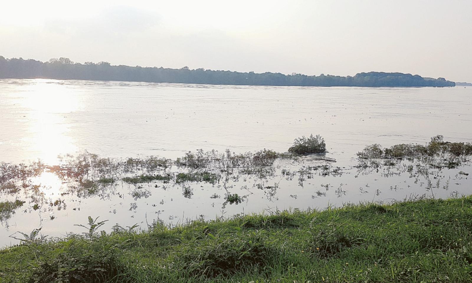 La piena &egrave; passata per Ficarolo