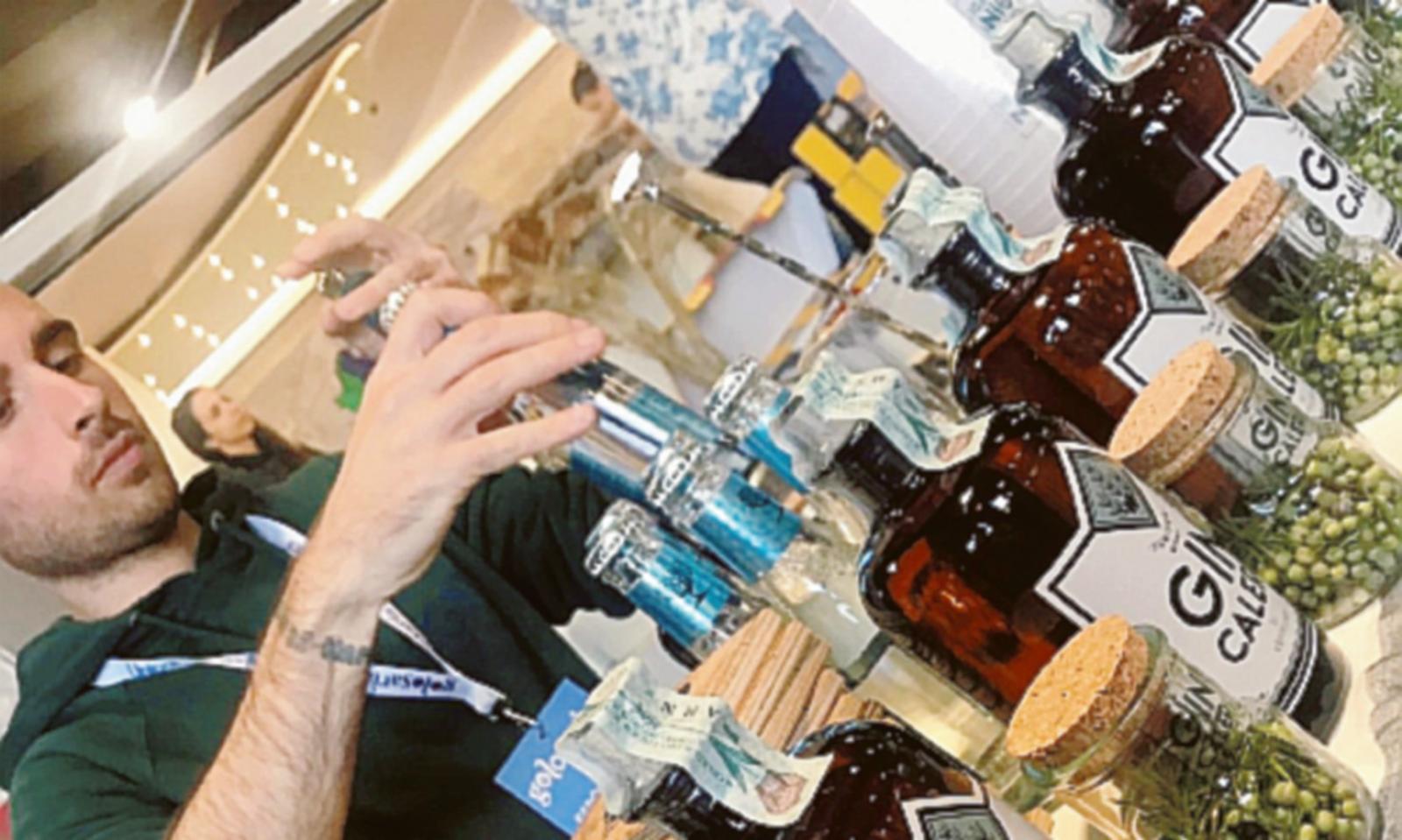 Ostriche rosa e gin, che lusso!