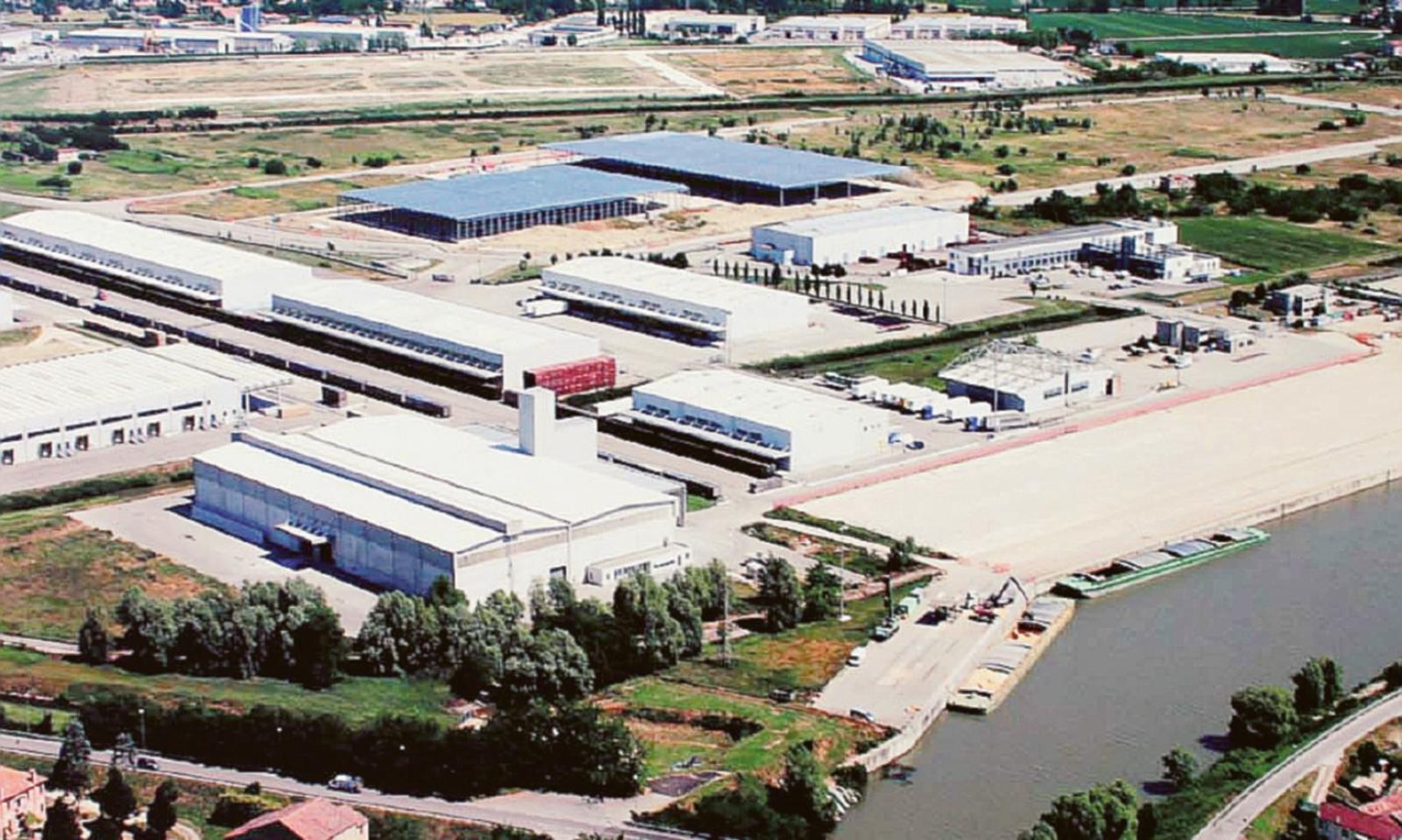 Zes, nuova bocciatura, ma si va avanti