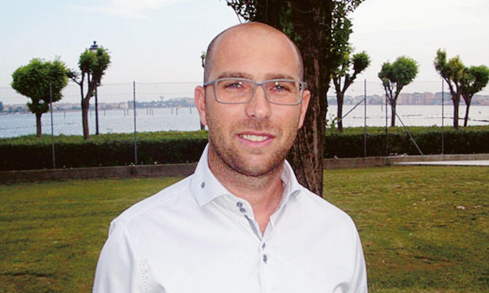 Chiamato ad invertire la rotta