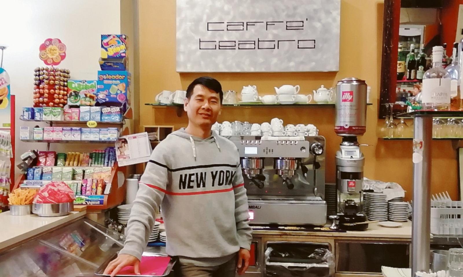 Badia, &ldquo;Al teatro&rdquo; e "Bit Caf&egrave;", l'accoglienza &egrave; di casa