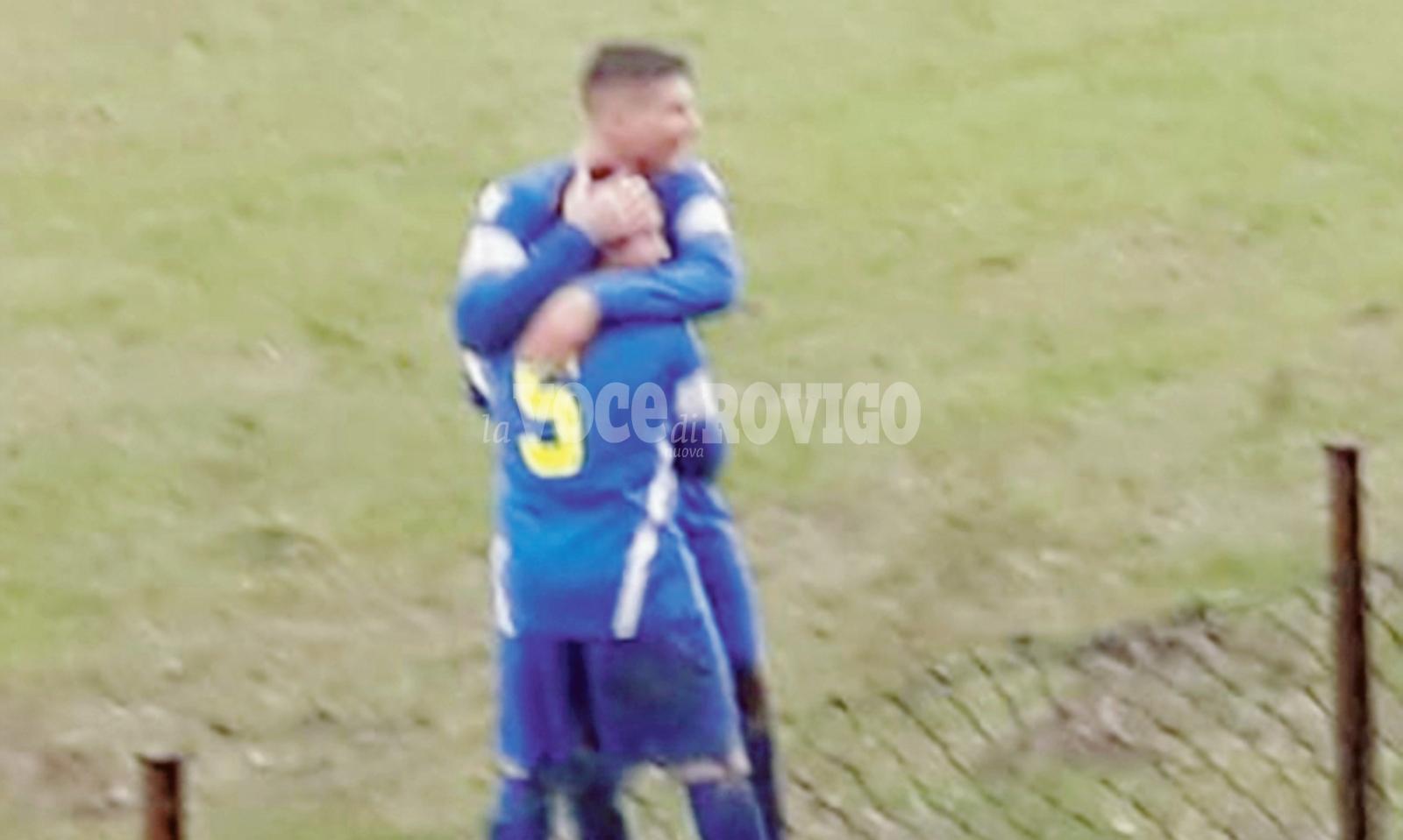 Bomber, un poltrona per tre