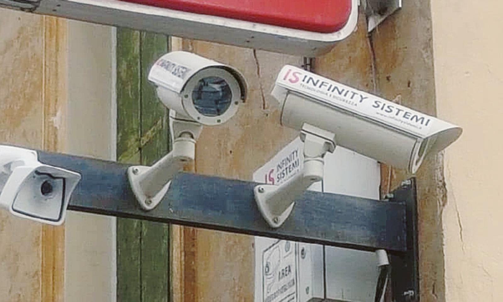 Arrivano le telecamere in municipio