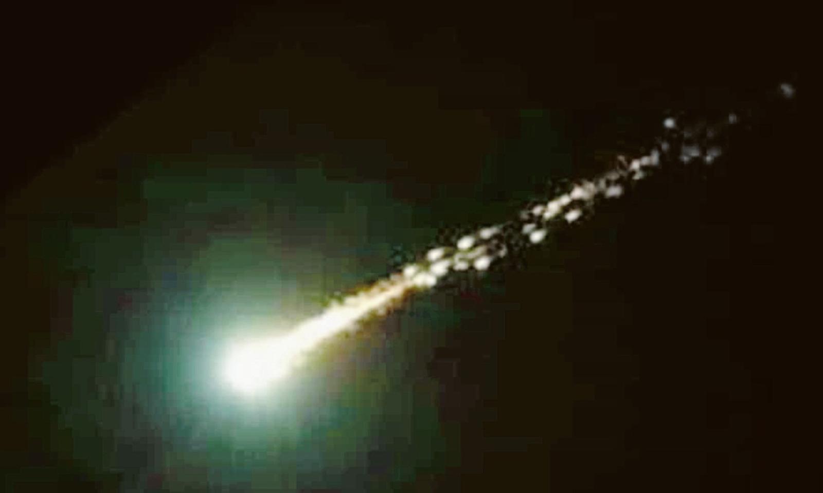Meteorite sopra i nostri cieli. L'appello: "Non toccate i frammenti"