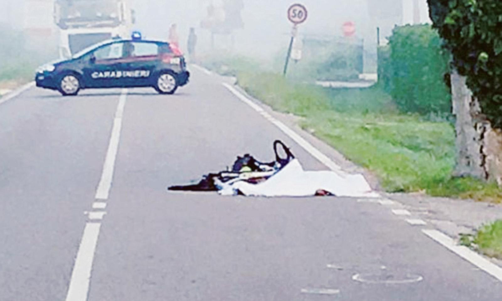 Investe e uccide un cicloturista