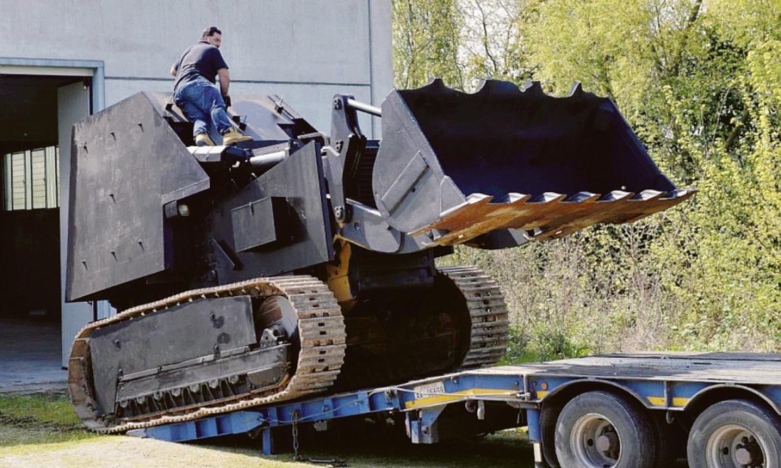 Goliardata o arma da guerra? Ora si decide