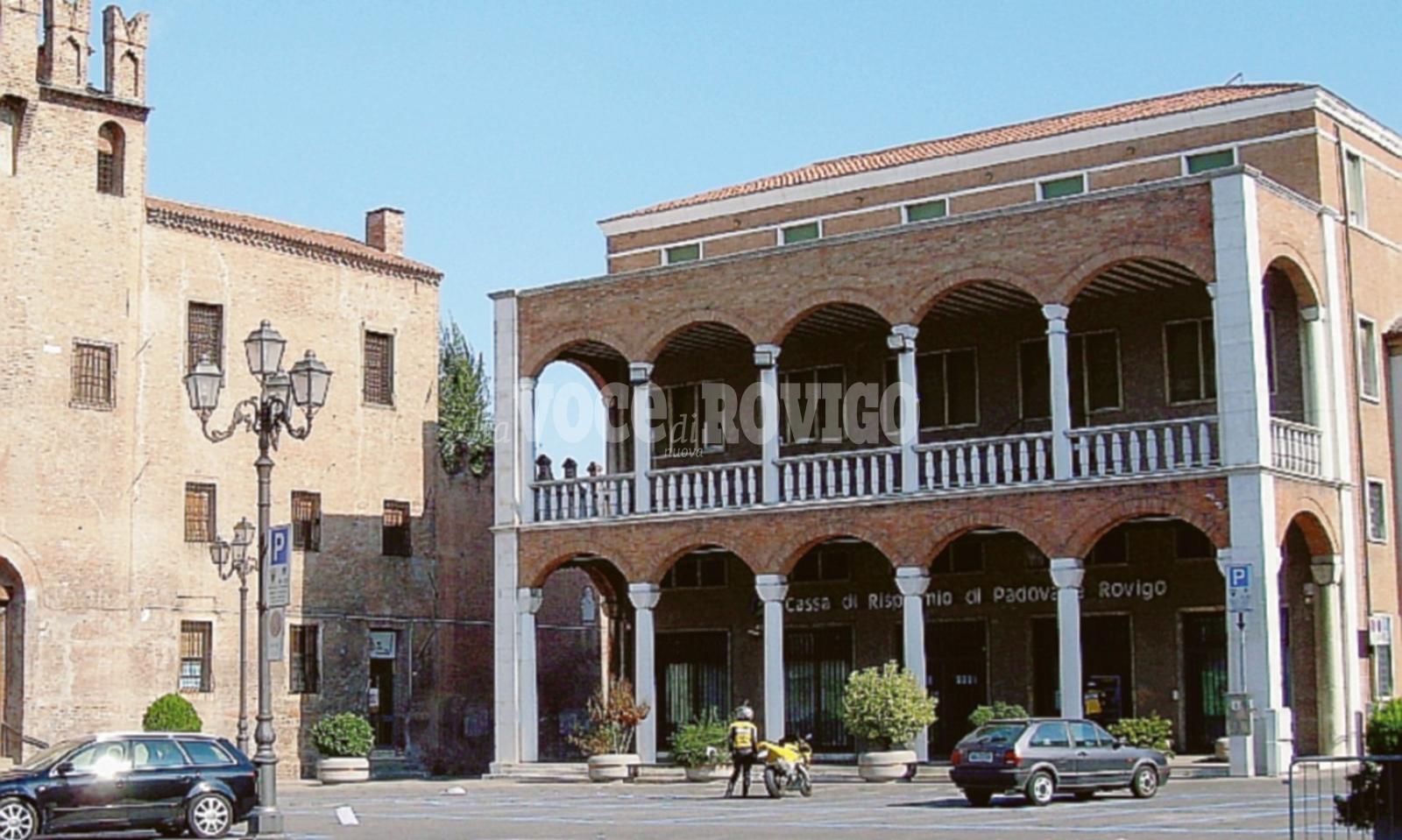 Centro usato come un vespasiano