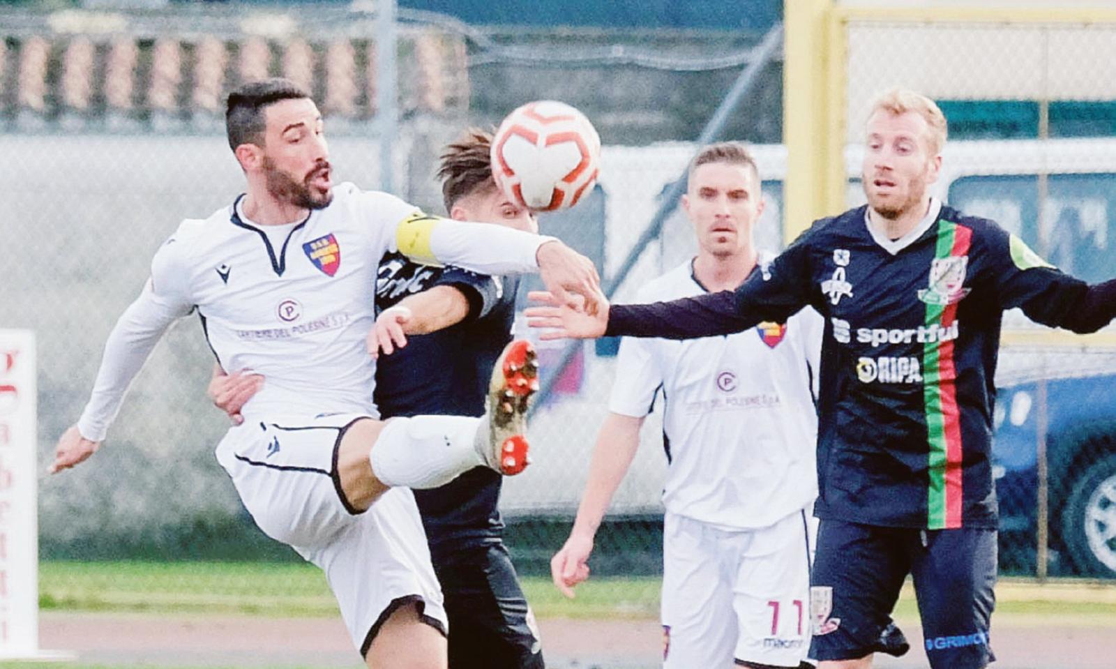 Un derby che vale doppio